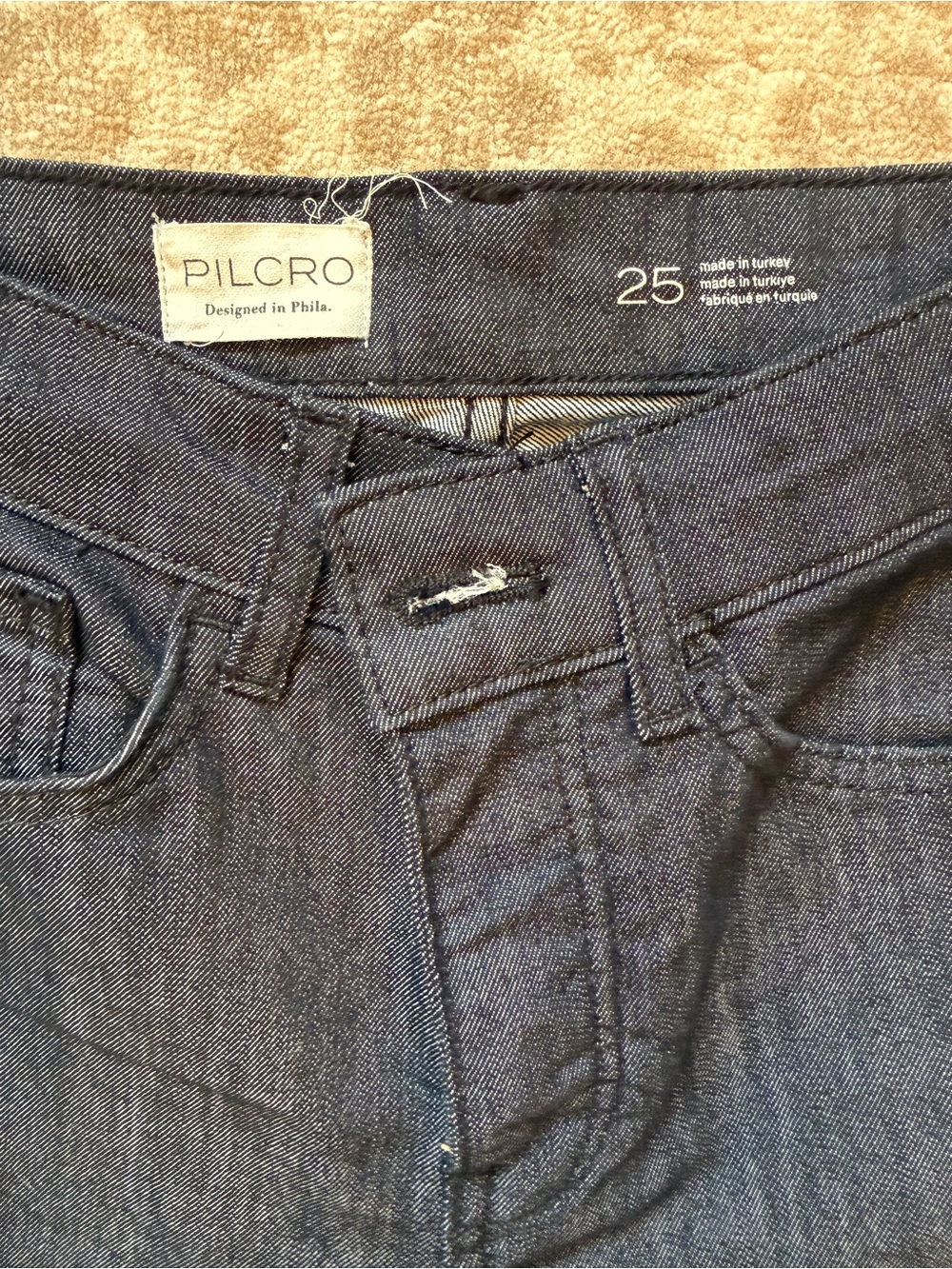 Anthro *Pilcro* Women’s Jeans in Dark Blue Denim sz 25 short/petite